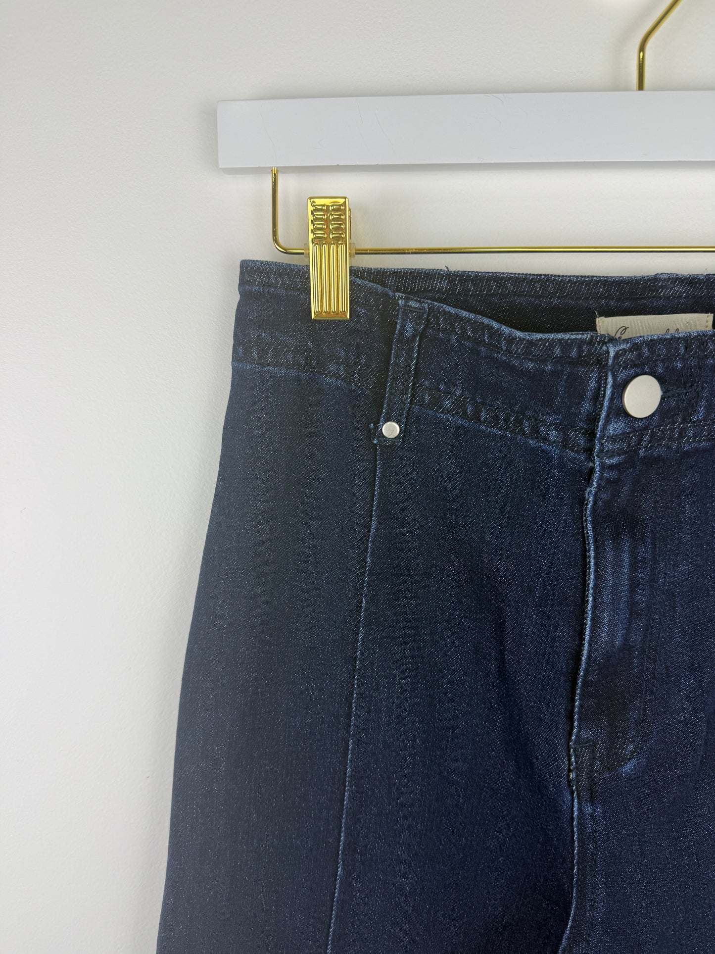Elegant Ease-High-Rise Denim Pants