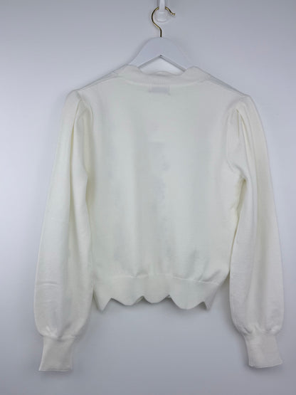 Vintage Bloom-Scallop Hem Sweater
