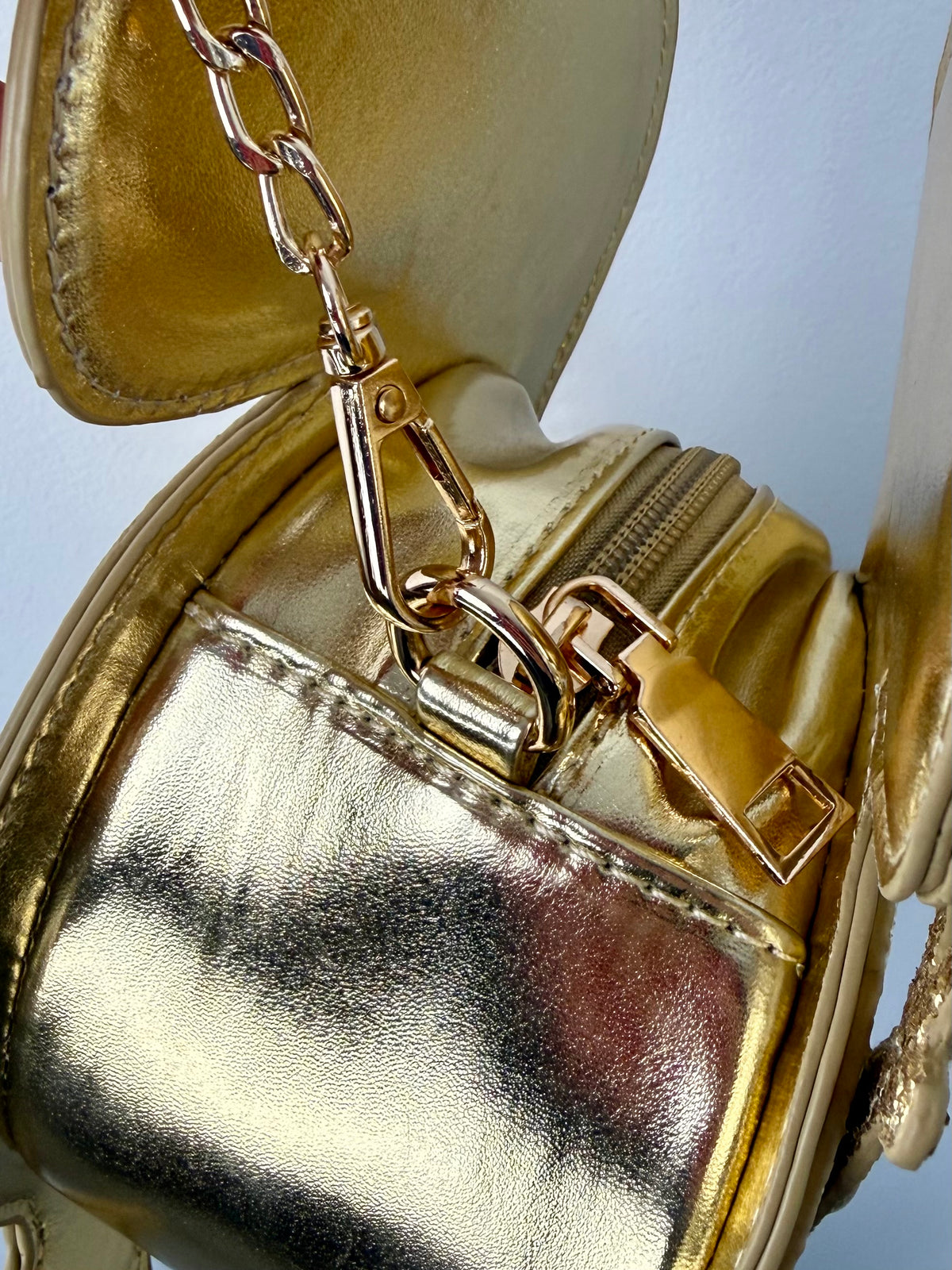 Jurassic Glam — Gold Glitter T-Rex Dinosaur Clutch with Chain Strap