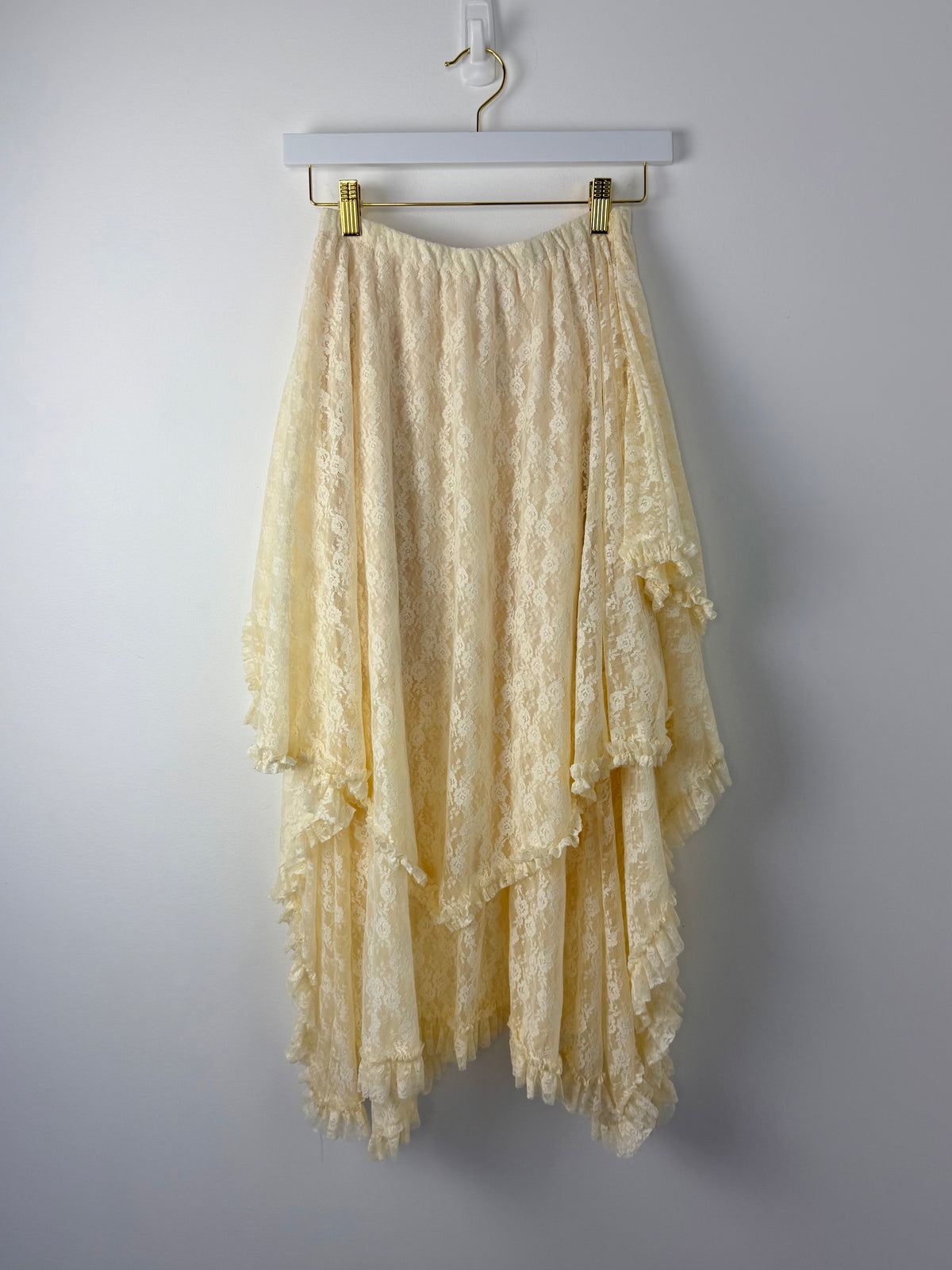 Meadow Grace Tiered Lace Midi Skirt