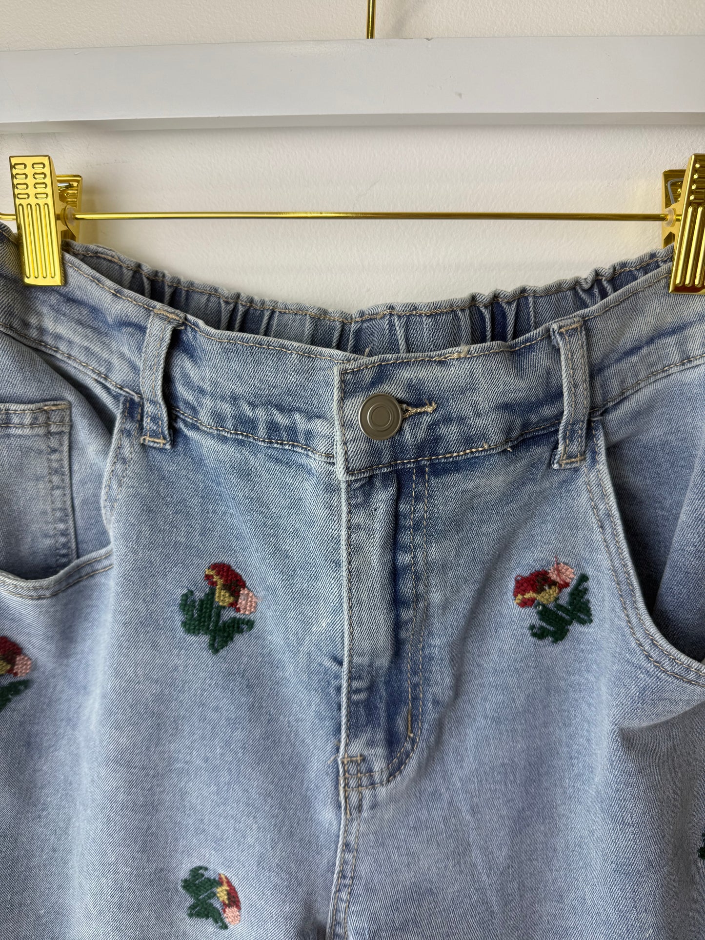 Floral Embroidered Jeans