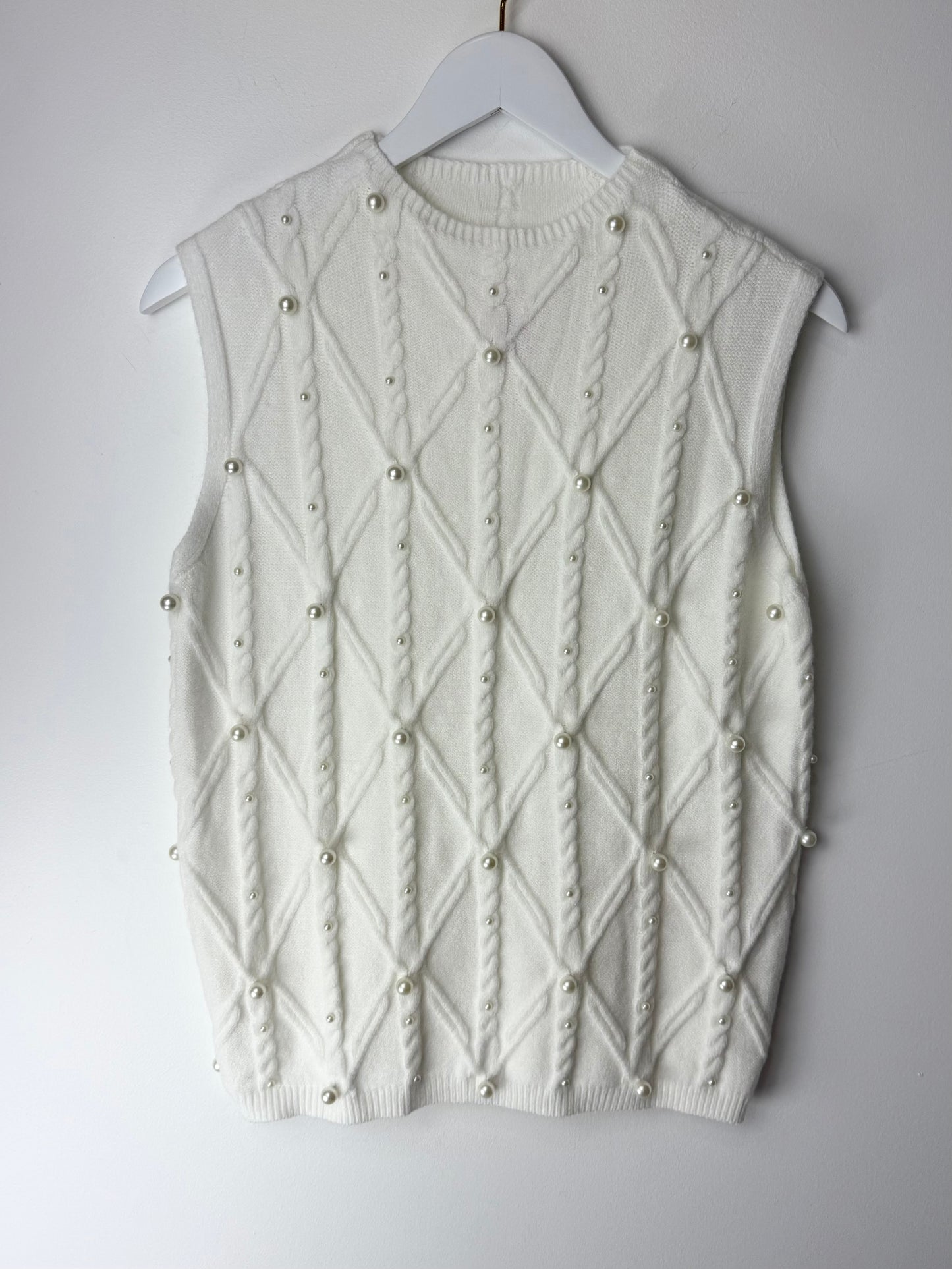 Sleeveless High Neck Pearl Embellished Sweater