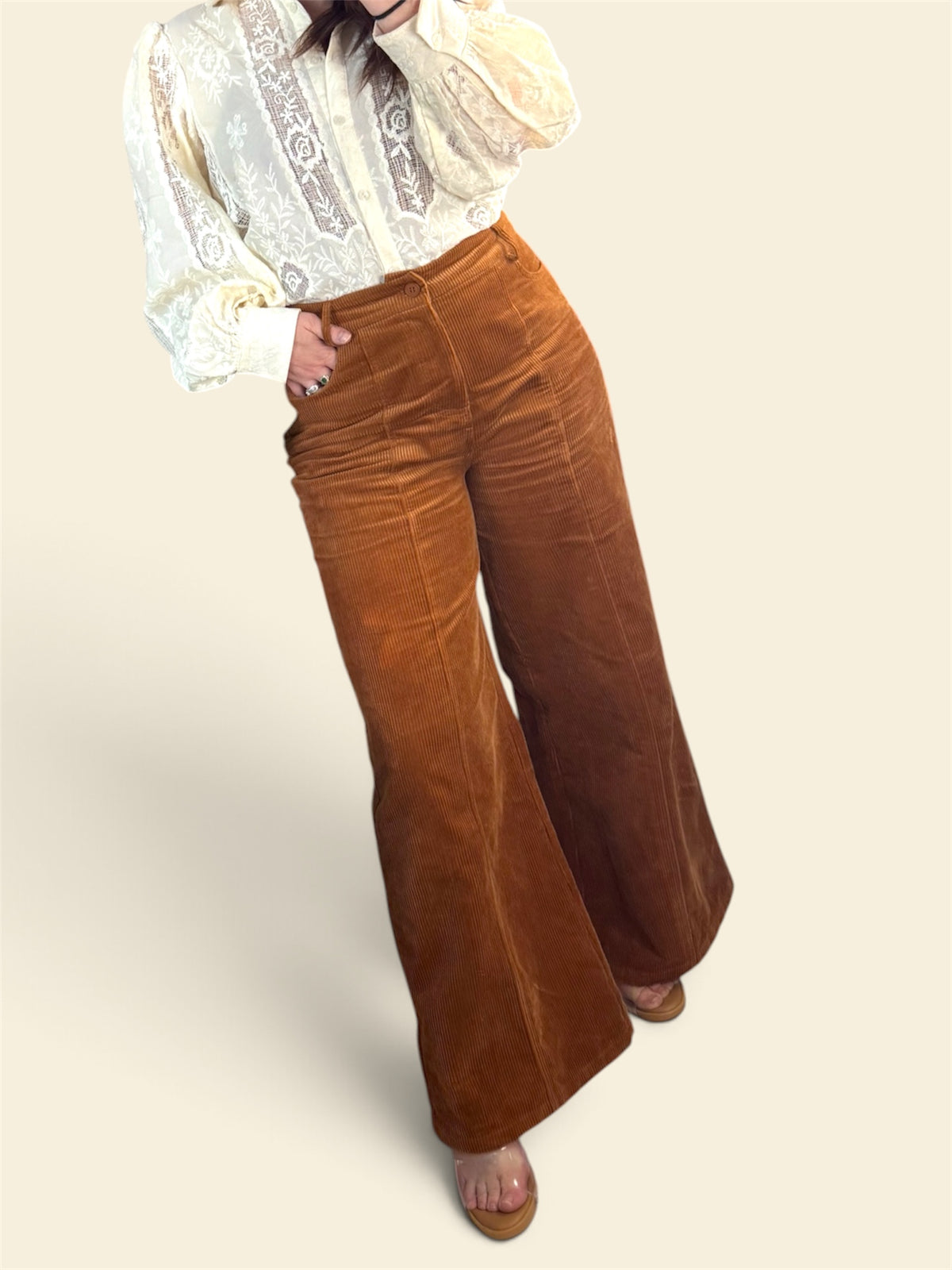 Mabel — Camel Corduroy High-Waisted Wide-Leg Pants with Pockets