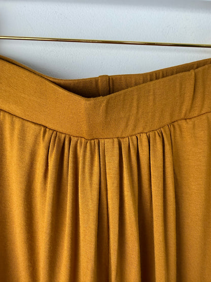 Easy Days — Camel Rayon Jersey Cropped Jogger Pants