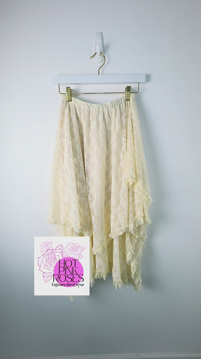 Meadow Grace Tiered Lace Midi Skirt