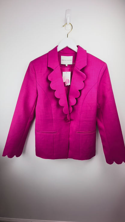 Powerfully Polished-Scallop Detail Single-Button Blazer